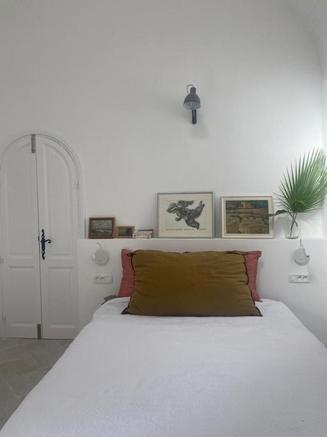 Lella Zohra, Studio Avec Piscine A Sidi Bou Said Bed and Breakfast Exterior foto