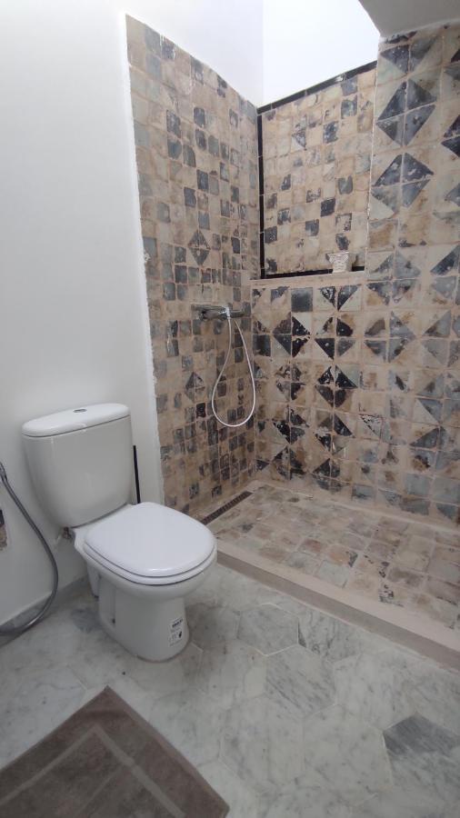 Lella Zohra, Studio Avec Piscine A Sidi Bou Said Bed and Breakfast Exterior foto