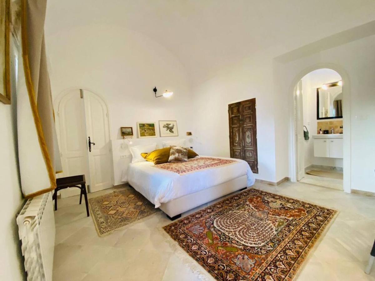 Lella Zohra, Studio Avec Piscine A Sidi Bou Said Bed and Breakfast Exterior foto