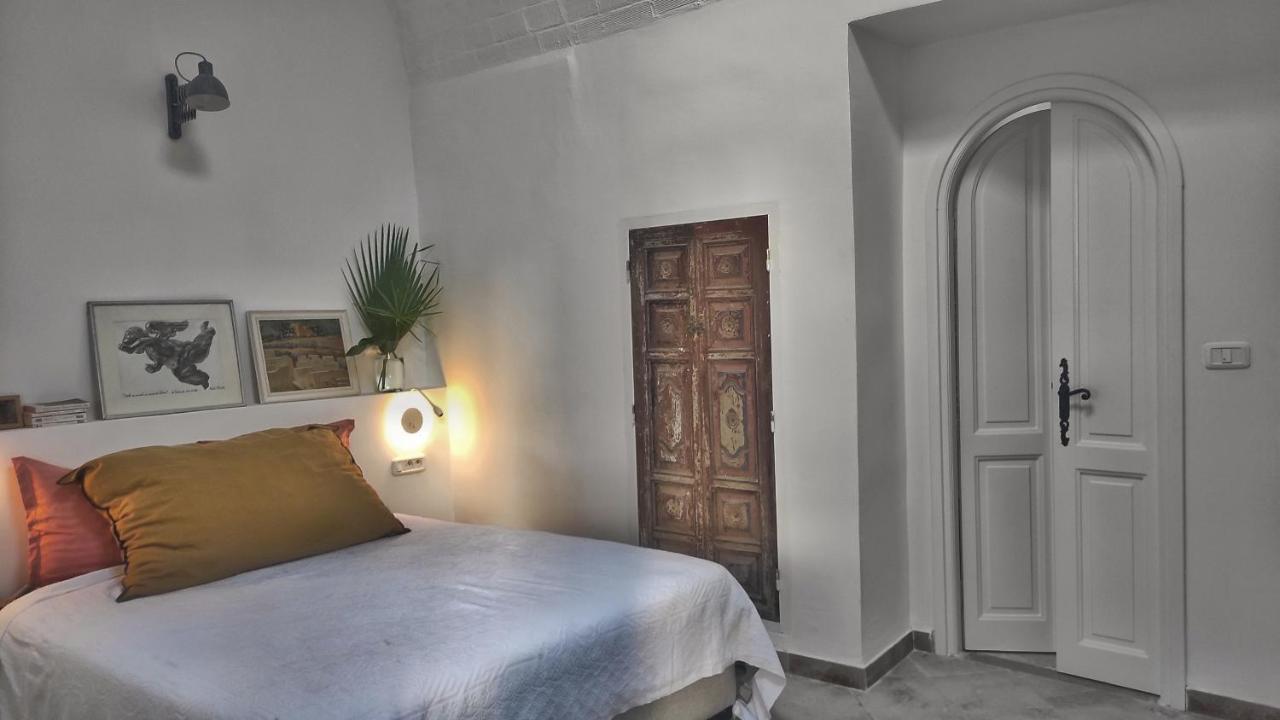 Lella Zohra, Studio Avec Piscine A Sidi Bou Said Bed and Breakfast Exterior foto