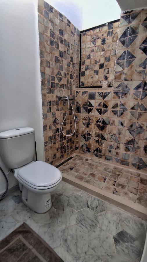 Lella Zohra, Studio Avec Piscine A Sidi Bou Said Bed and Breakfast Exterior foto