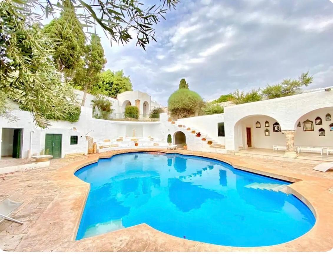 Lella Zohra, Studio Avec Piscine A Sidi Bou Said Bed and Breakfast Exterior foto